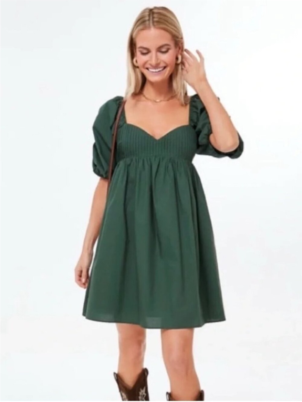 Hyacinth House Sasha Women’s Dark Green Puff Sleeve Babydoll Dress